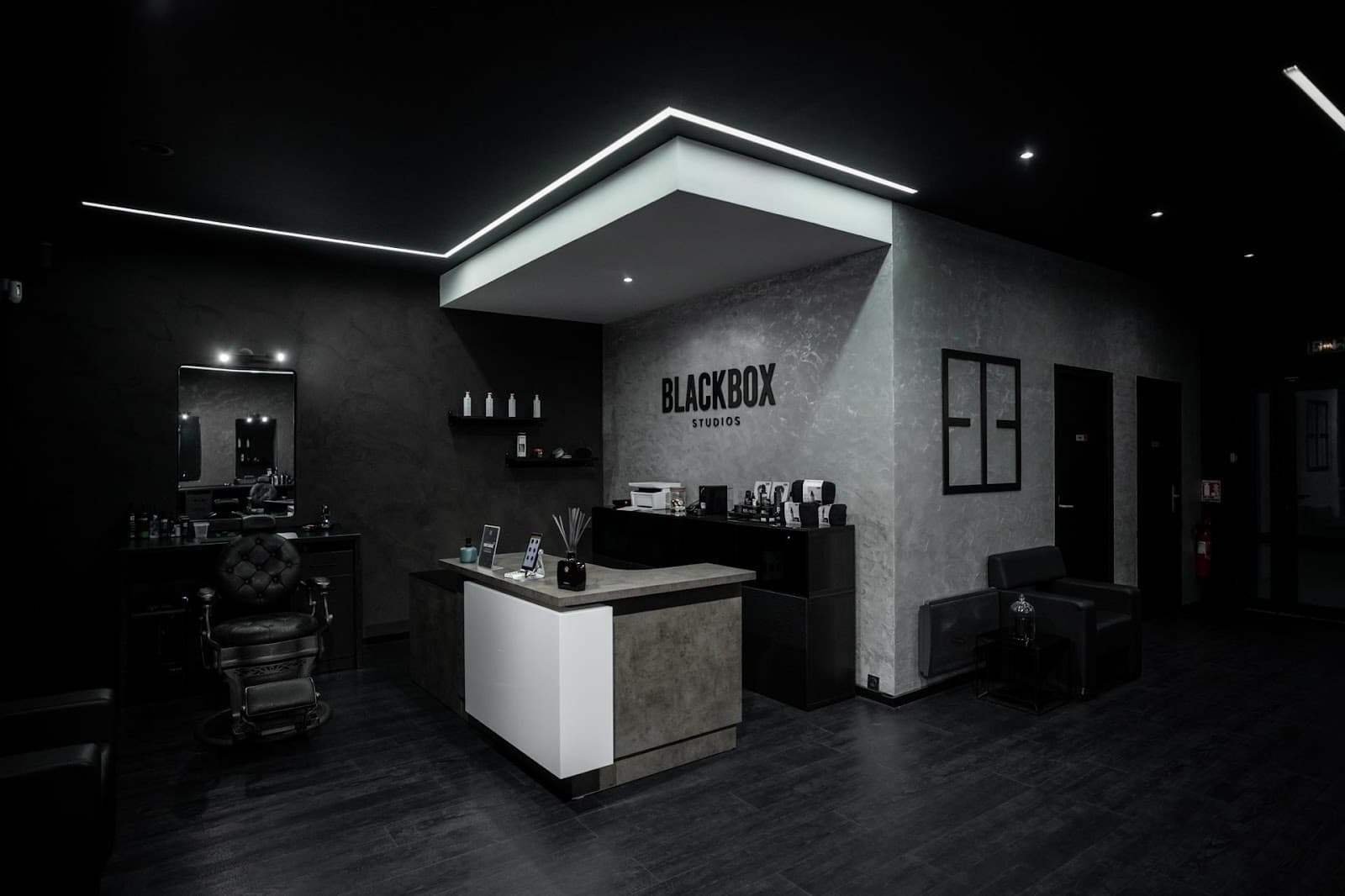BLACKBOX Studios - Serris