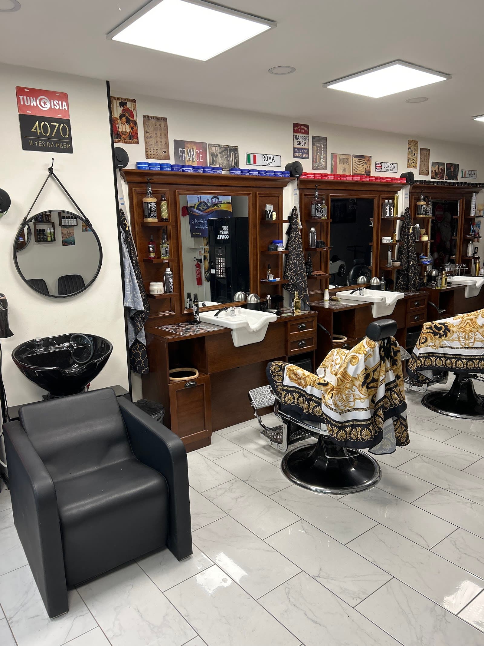 Ciseaux d'or coiffeur barber