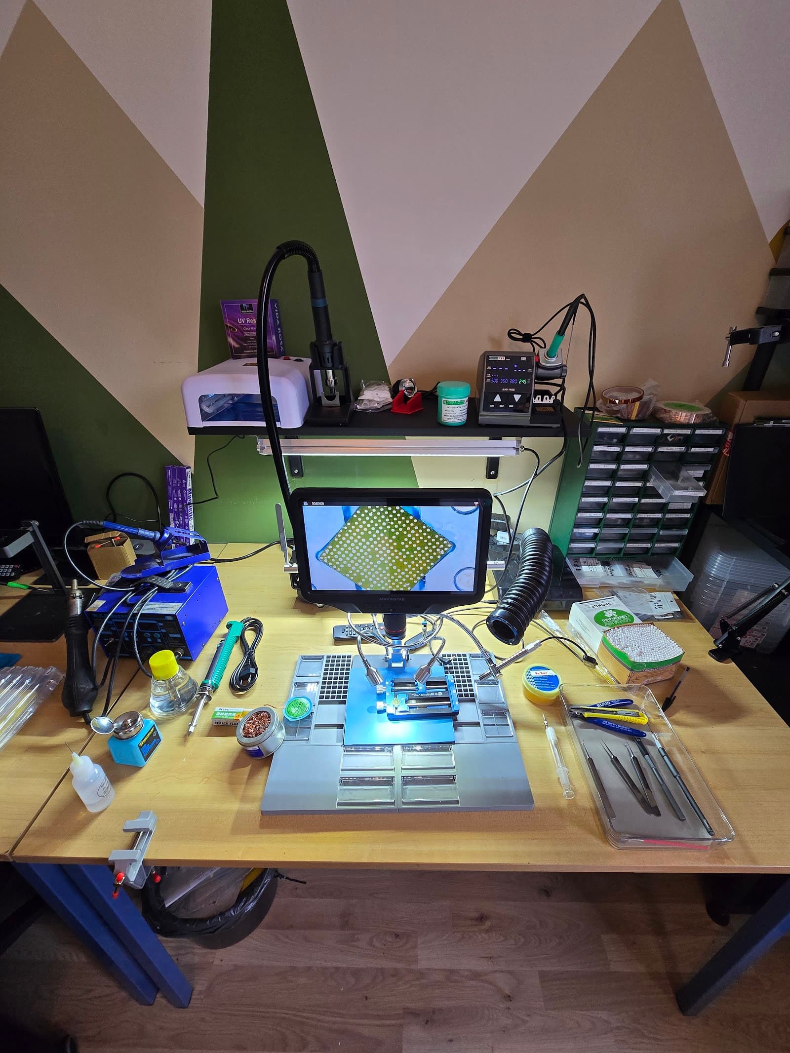 Evotech - Réparation Téléphones - Pc ordinateurs - consoles de jeux - Iphone - Smartphone - PS5 Montévrain - Lagny sur Marne