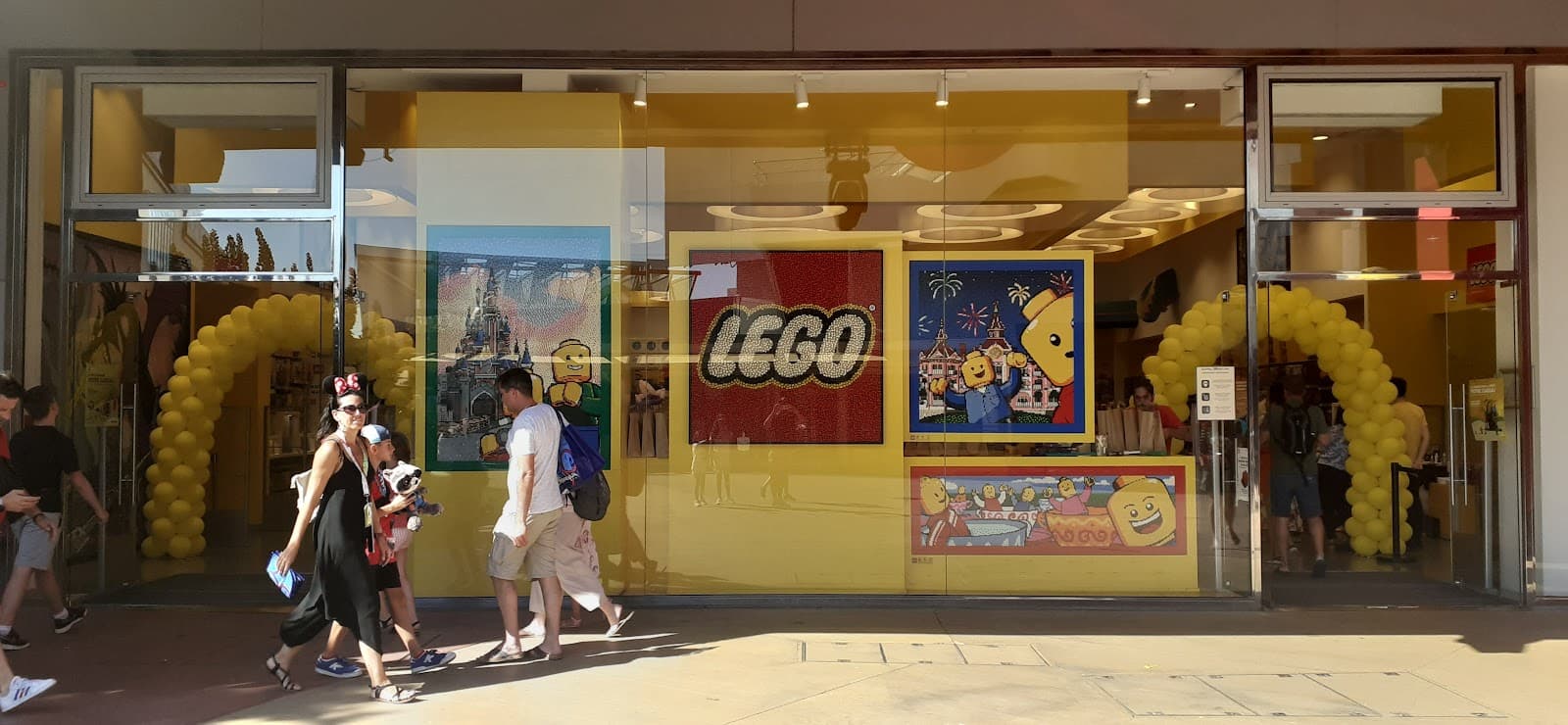 Lego Store