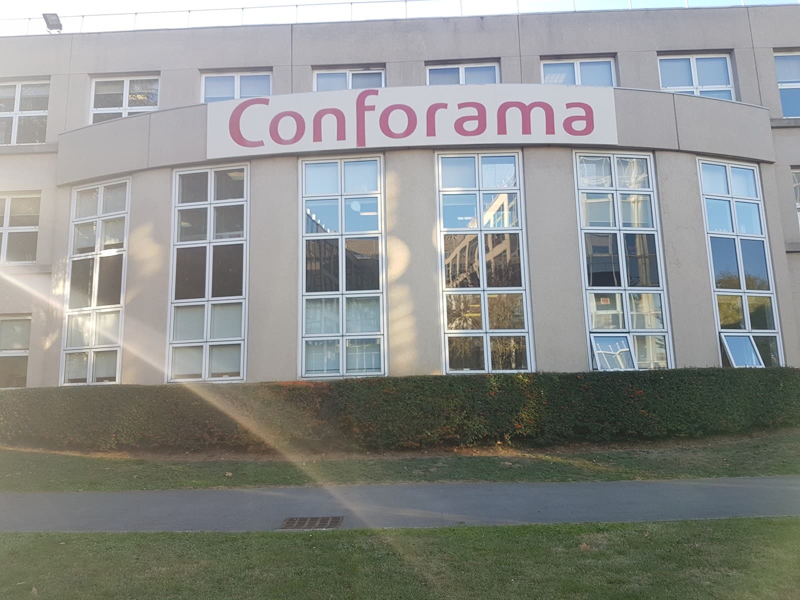 Siège social Conforama
