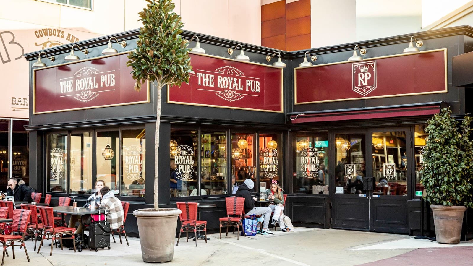 The Royal Pub