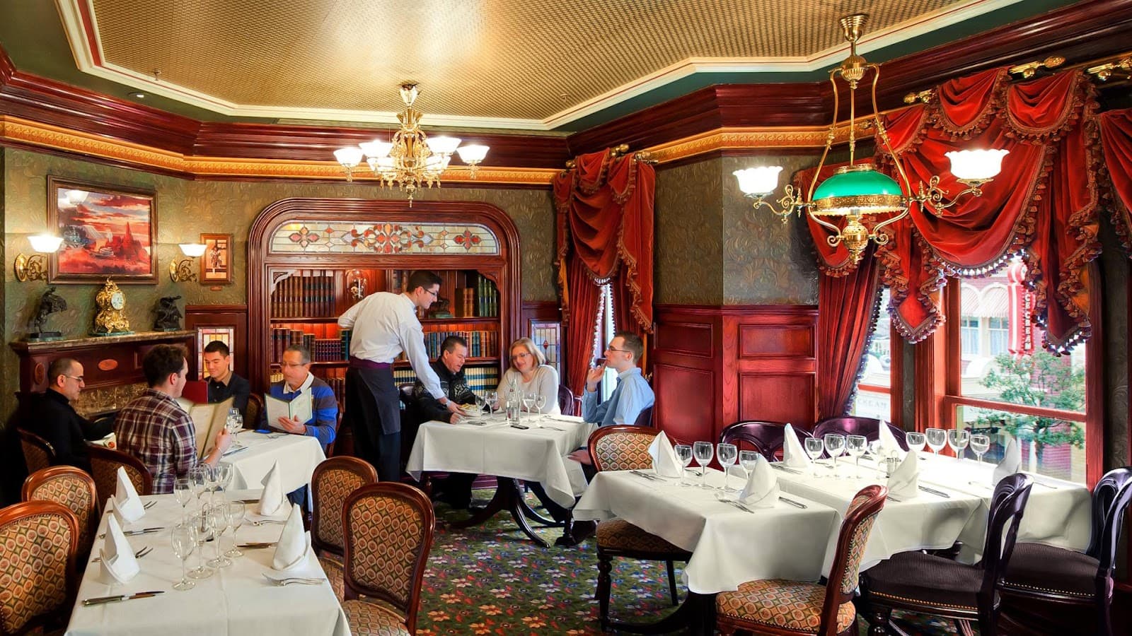 Walt’s – an American restaurant